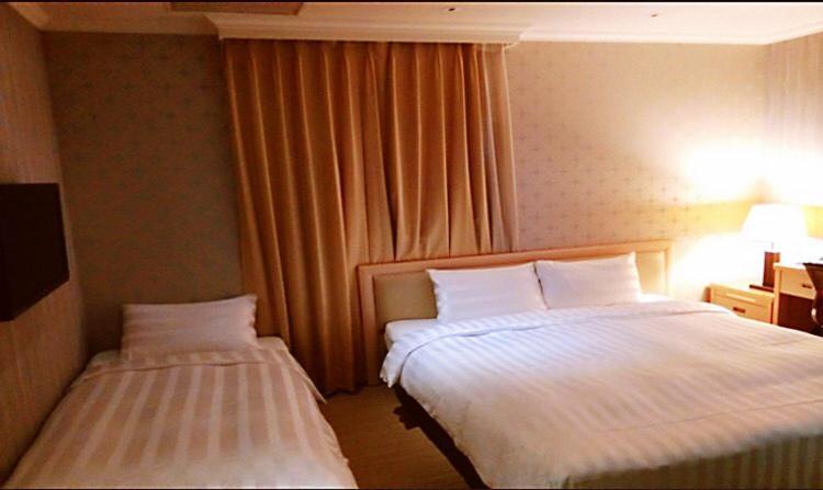 A Casa Hotel Таоюань Екстер'єр фото
